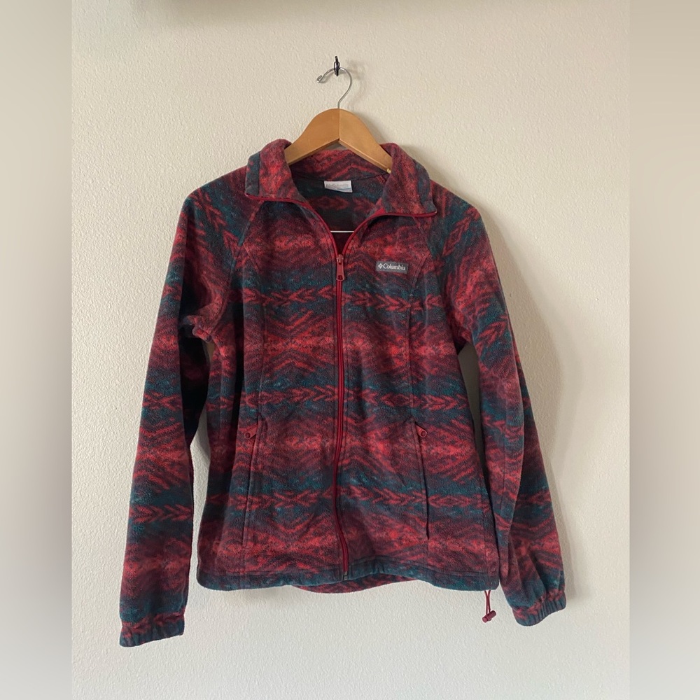 Columbia sweater